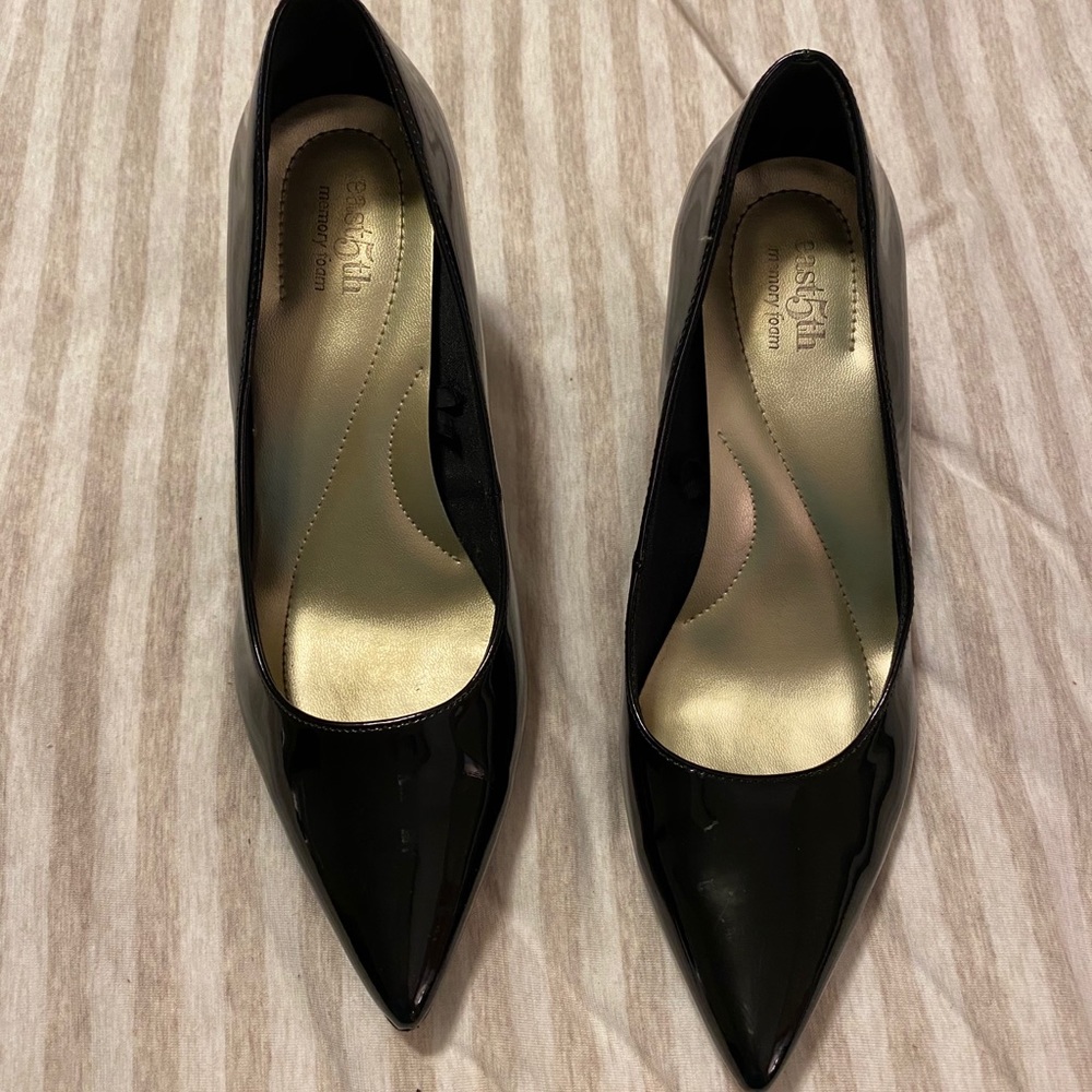 Memory foam heels